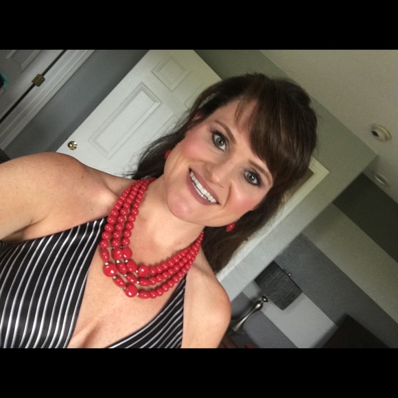 Meet your Posher, Dana - Picture 4 of 8